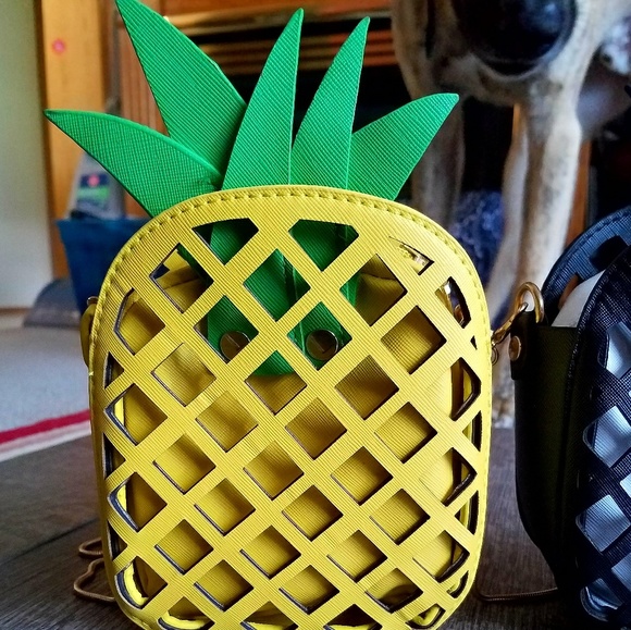 🚫🚫SOLD OUT!! HP ON 8.23.17 FOR BEST IN BOUTIQUE! - Picture 5 of 7