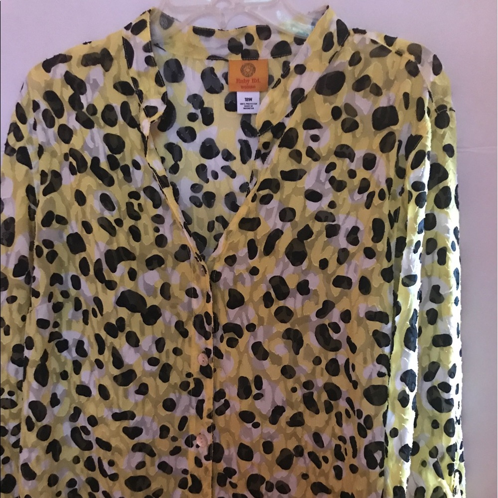 Yellow leopard Ruby Road 18w sheer blouse