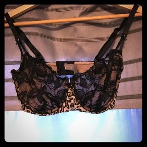 34DD Victoria's Secret Lace Bra