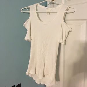 Cut out shoulder white herringbone shirt.