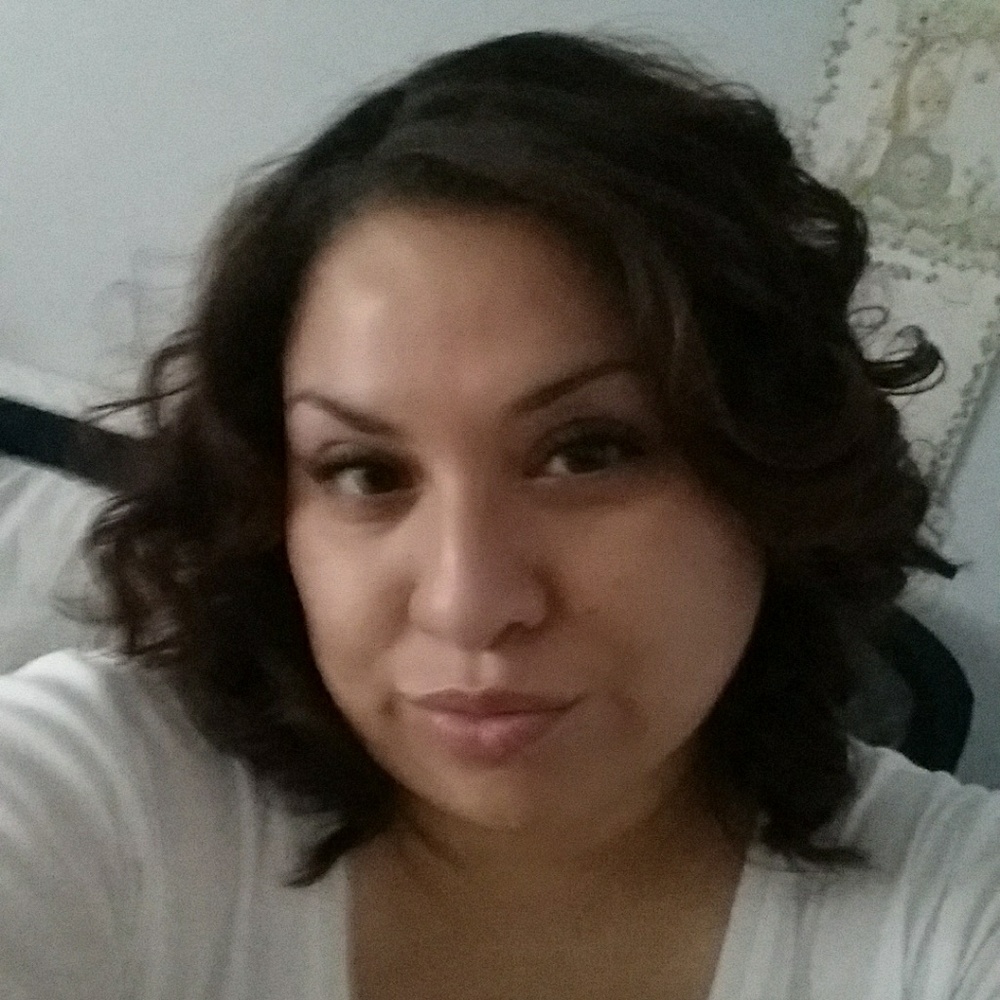 Meet your Posher, Cindy Eunyce