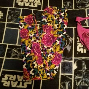 Unicorn floral leggings.