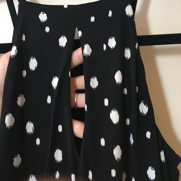 Black dress with white polka dots - Picture 4 of 5