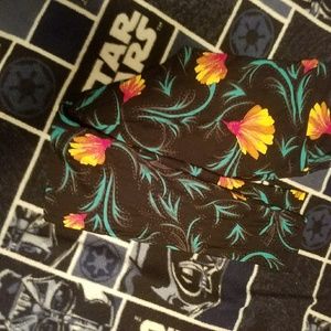 Lularoe flora OS legging
