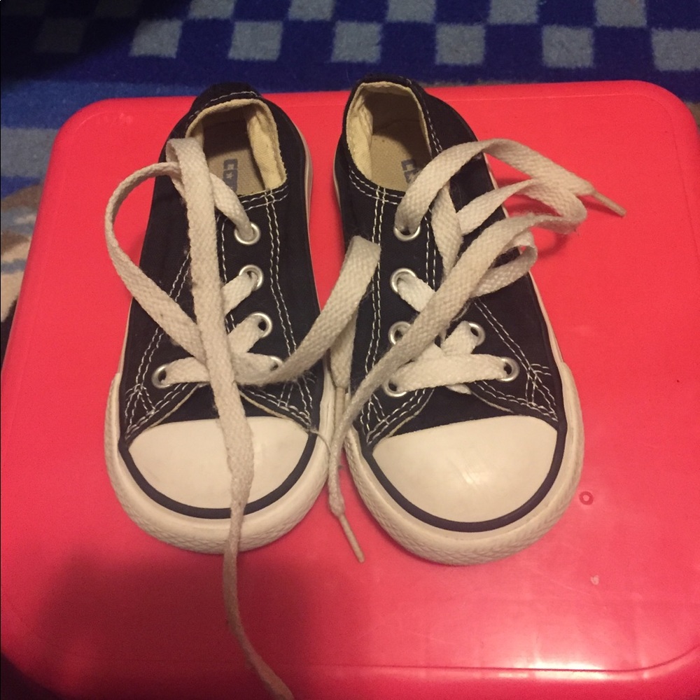 Black and white converse sneakers