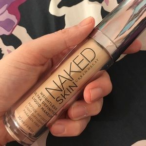Urban Decay Naked Skin Liquid Foundation in 0.5