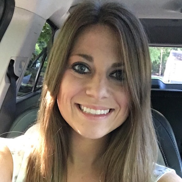 Meet your Posher, Brianna - Picture 1 of 1