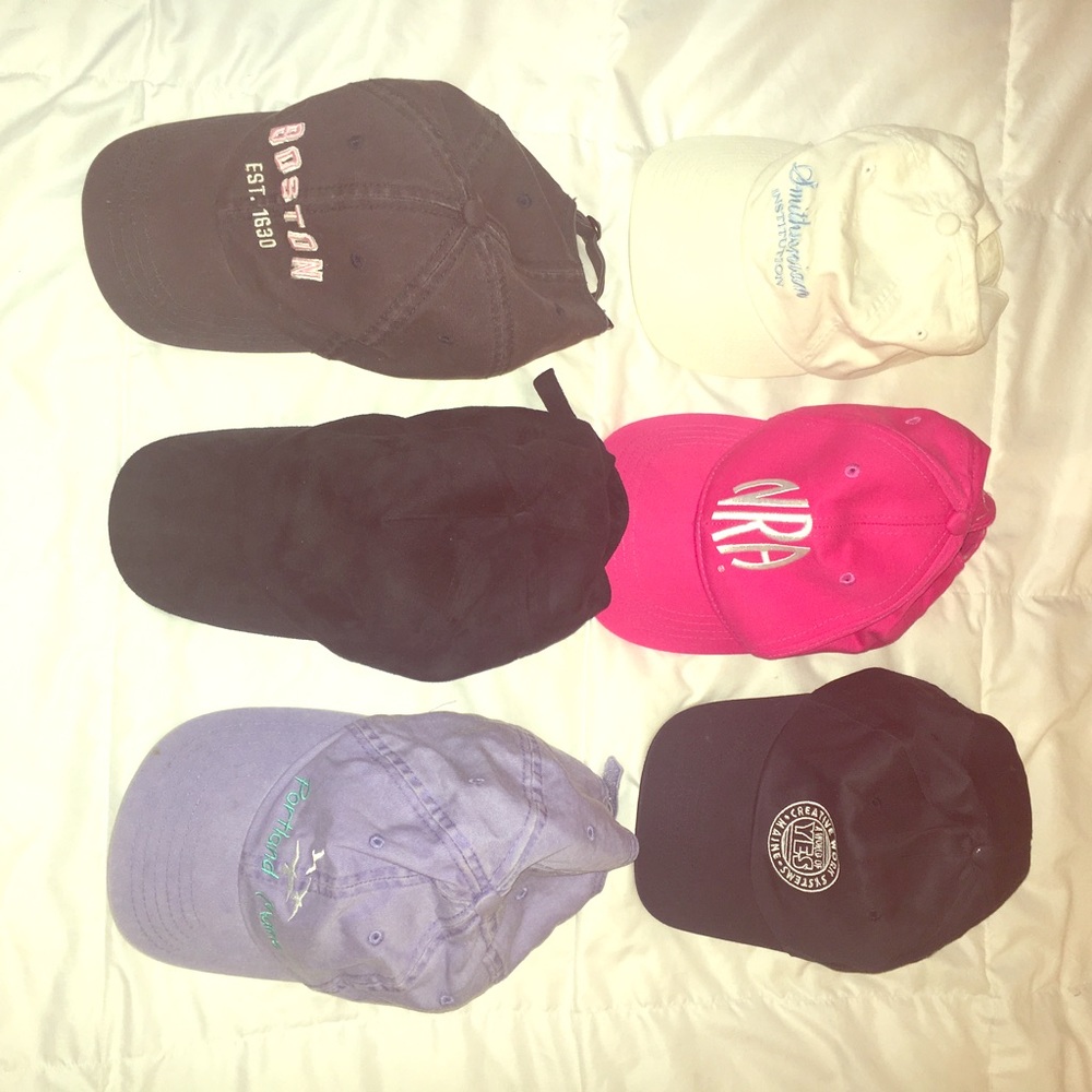 🔹SOLD🔹 Hats!