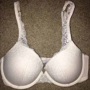 white lace aerie pushup bra