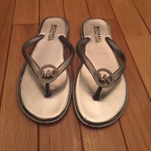 Michael Kors flip flops. 2 (Little Girls).