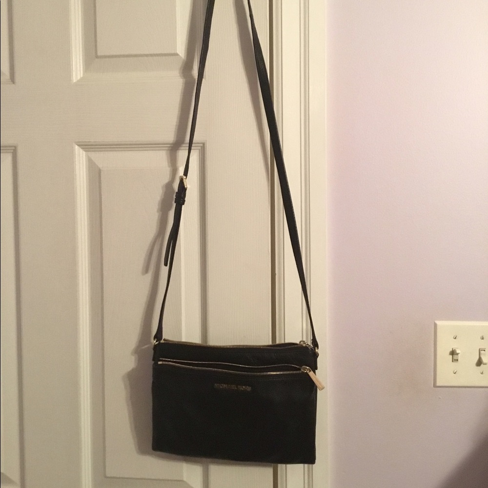 Black Michael Kors crossbody