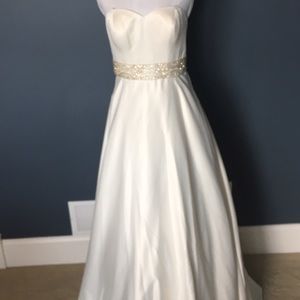 New White Wedding gown