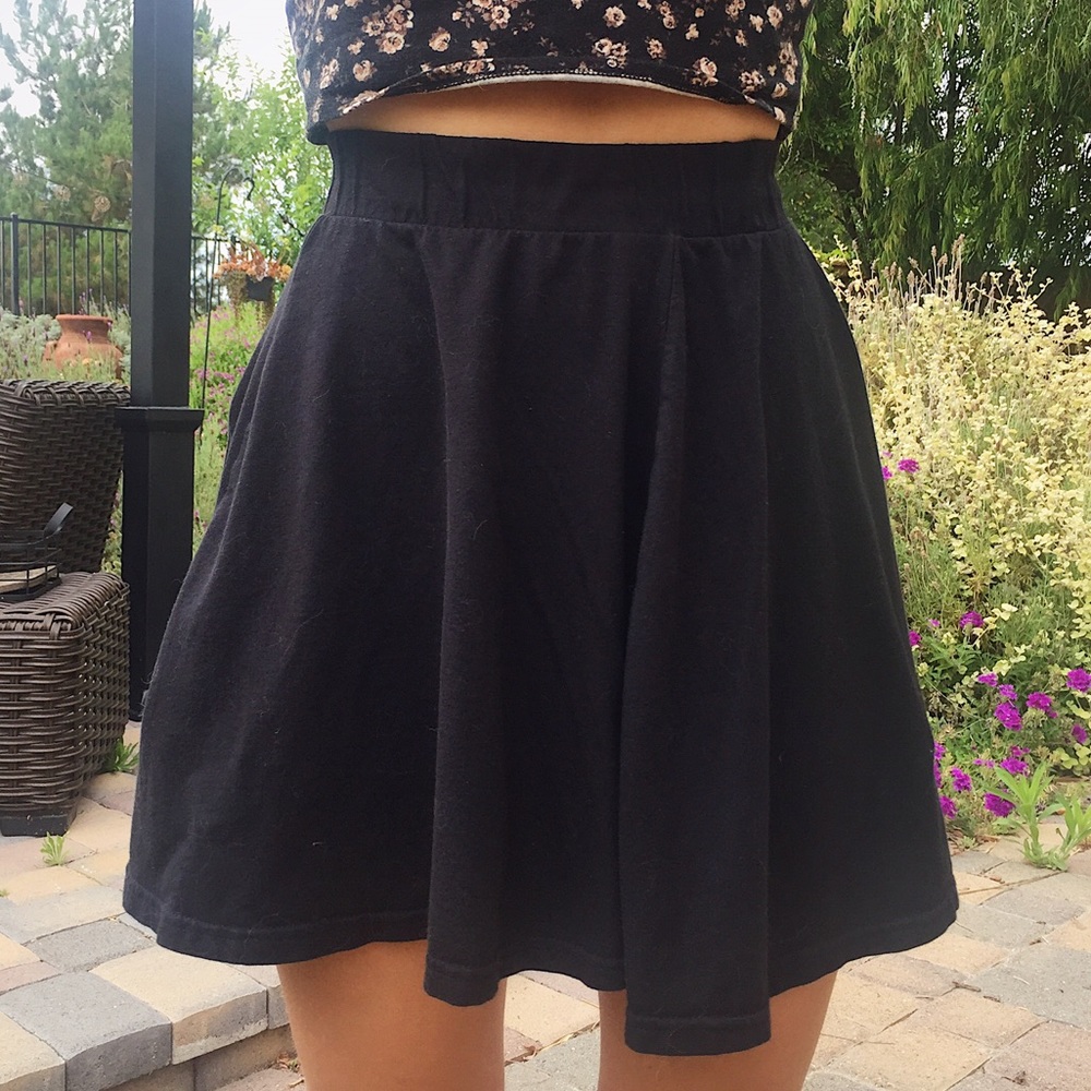 Pacsun🌼 Black flowy skirt🖤