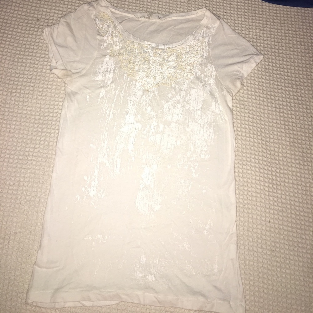 White t shirt