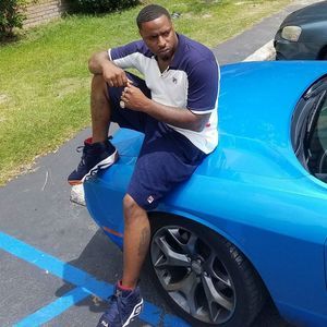 Meet your Posher, Dee