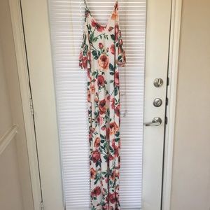 💥NEW💥 Floral Maxi Dress
