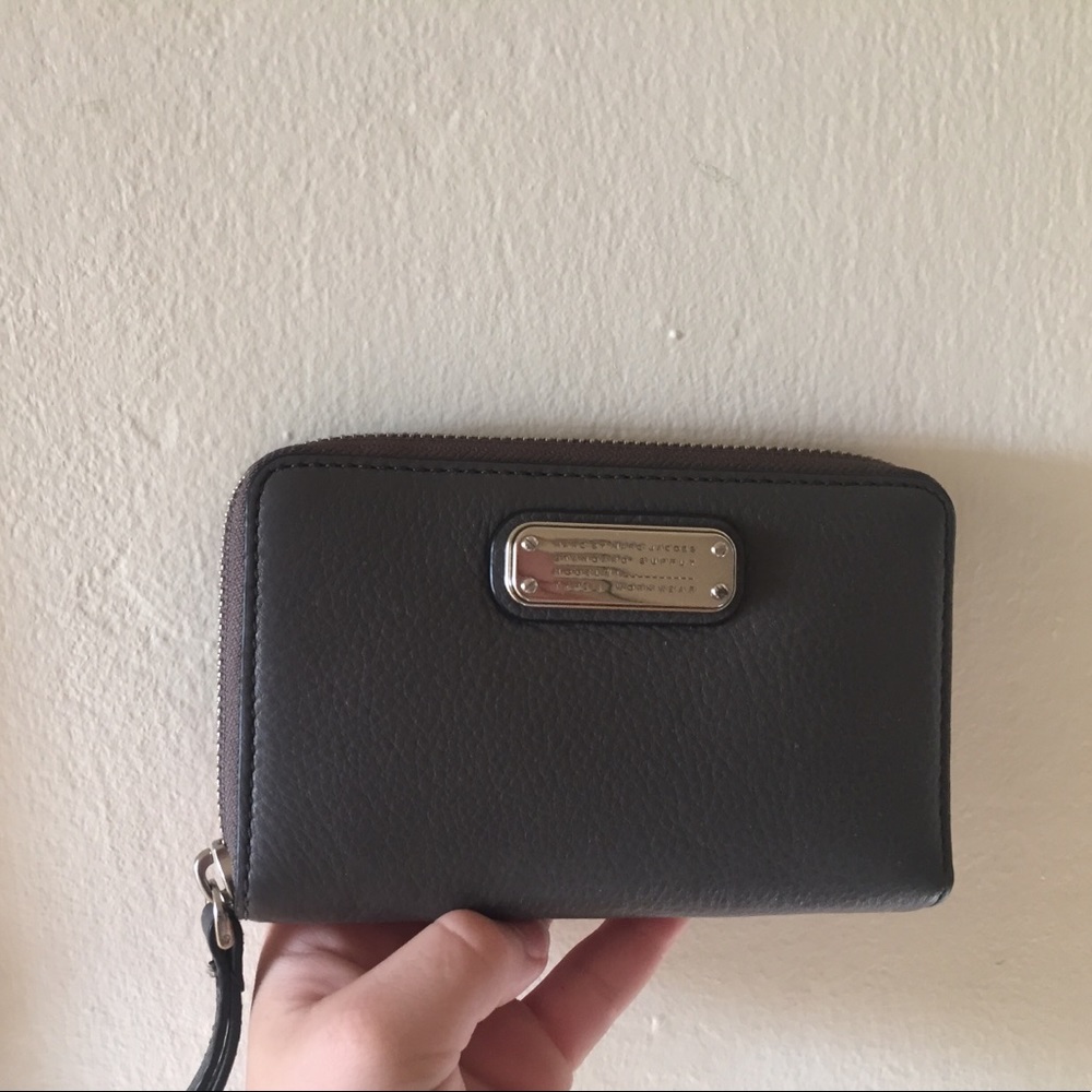 Marc jacobs wallet