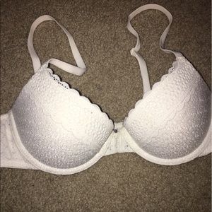White Aerie lace pushup bra