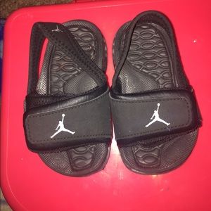 Jordan flip flops