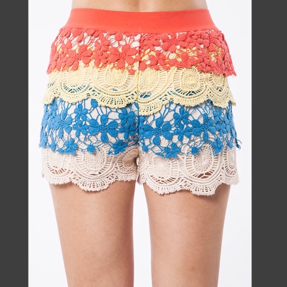 Crochet Shorts/Skort - Picture 5 of 8