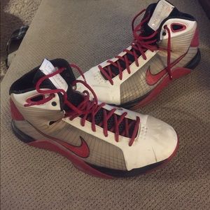 Men's Nike Basketball Shoes