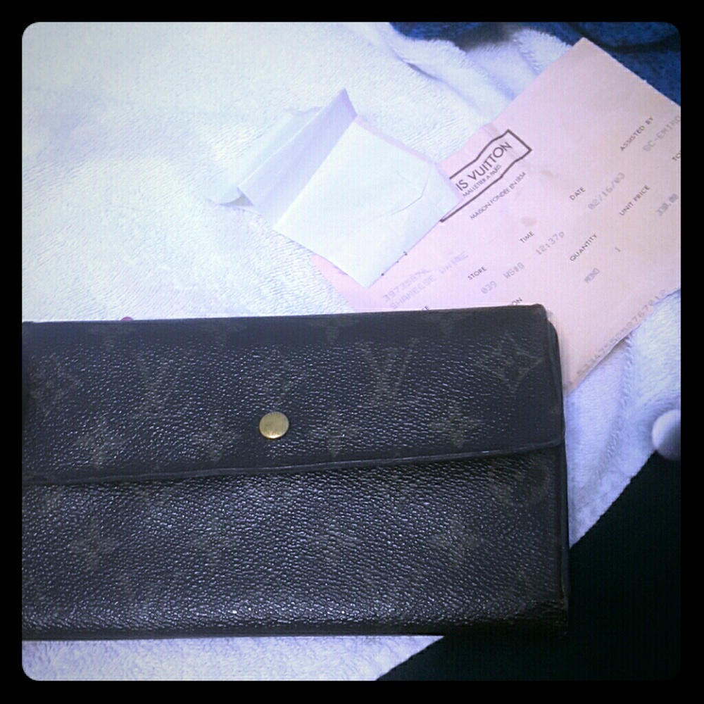 Louis vuitton wallet