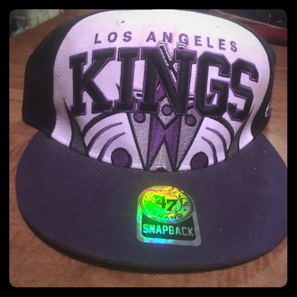 La king's SnapBack nwt