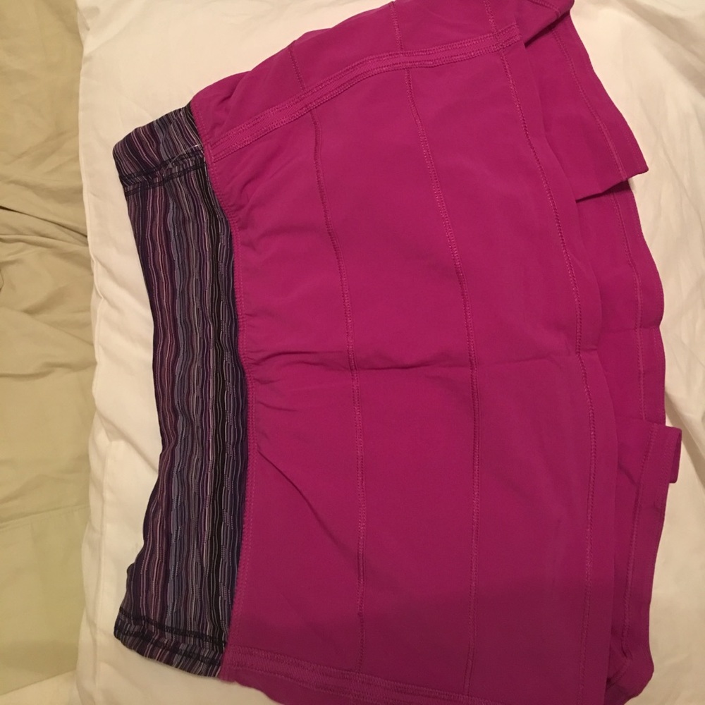 size 4 lulu lemon skirt