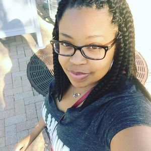 Meet your Posher, Erika