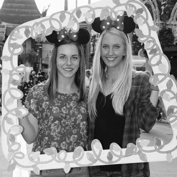 Meet your posher, Kyli - Picture 4 of 6