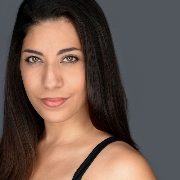 Meet your Posher, Reneé - Picture 1 of 1