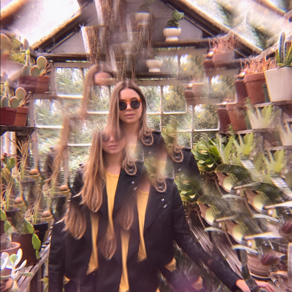 ✨ Meet your seller ✨