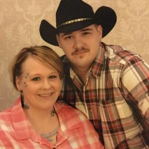 Meet your Posher, Amelia