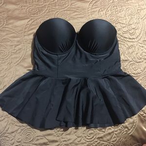 Black peplum bikini top