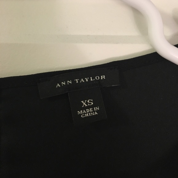 Ann Taylor XS black top - Picture 2 of 6