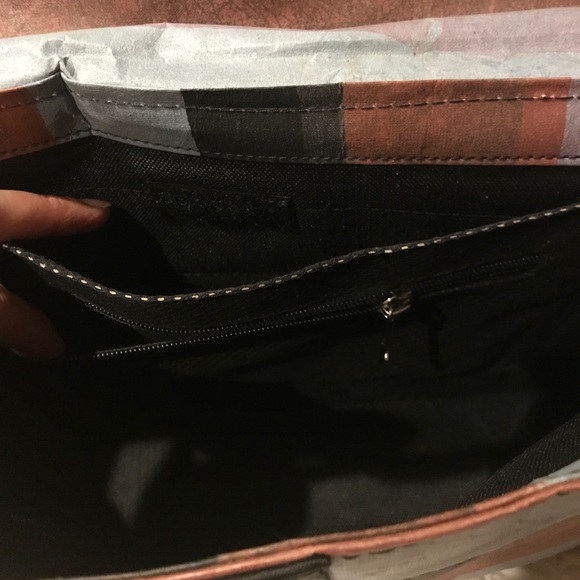 Recycled Bag - Picture 3 of 5