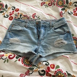 forever 21 distressed shorts