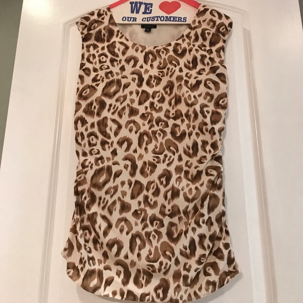 Beautiful silk leopard print shirt