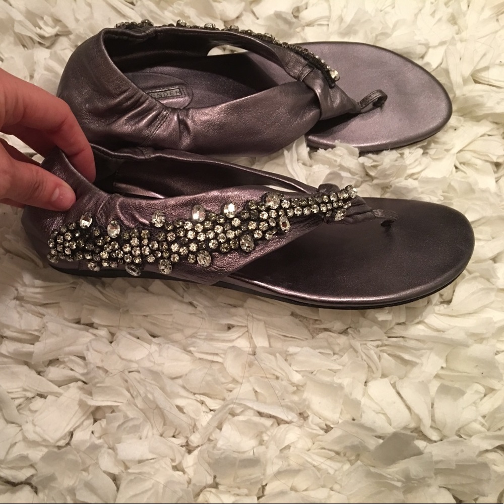 Vera Wang sandals