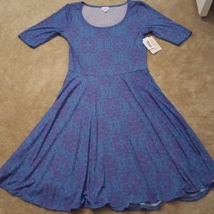 *Sold* LuLaRoe NWT sz Large Nicole dress