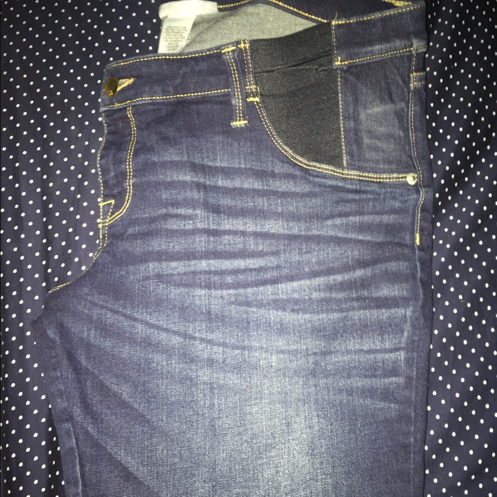 Liz Lange Maternity Jeans