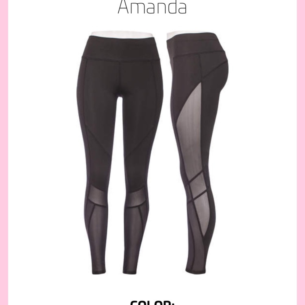 BRAND NEW LEGGINGS NWT