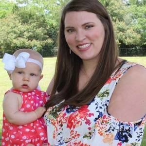 Meet your Posher, Alexis