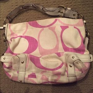 Great summer Coach purse!!!
