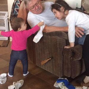 Meet your Posher, Gloria