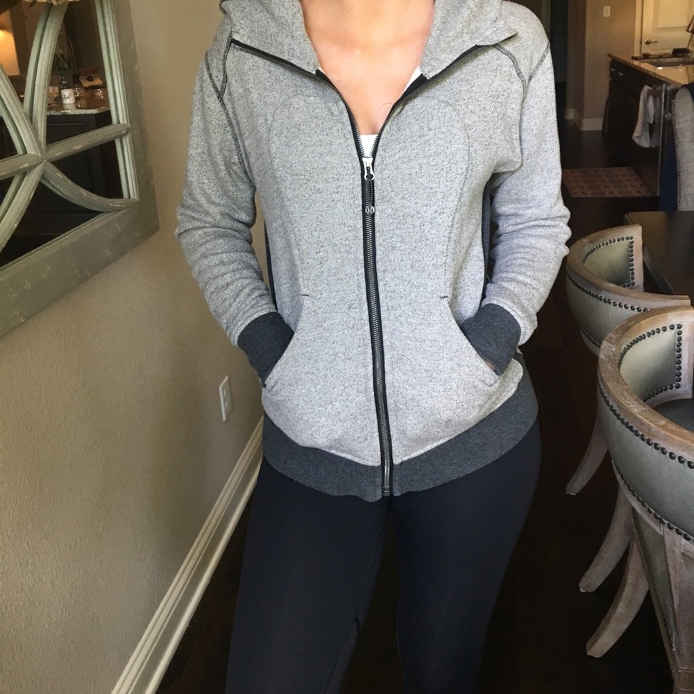 Size 8 Lululemon Athletica zip up sweatshirt