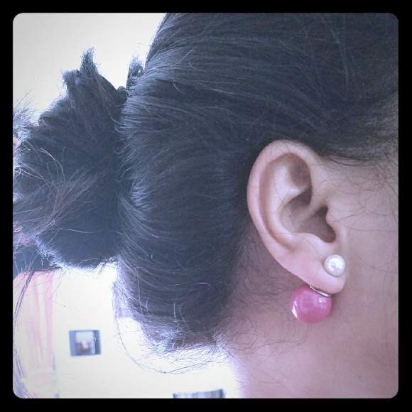 Lovely two sided Earings - Picture 1 of 1