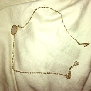 Kendra Scott necklace