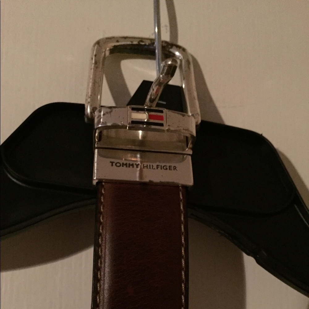 Tommy Hilfiger reversible brown and black belt