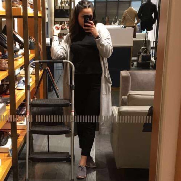 Meet your Posher, Angelica - Picture 1 of 1